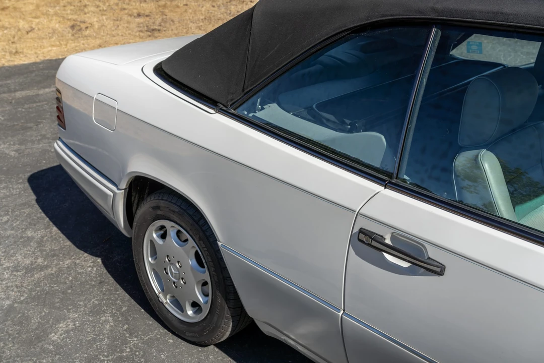 1994 Mercedes-Benz W124 E-Class - Image 26 of 31