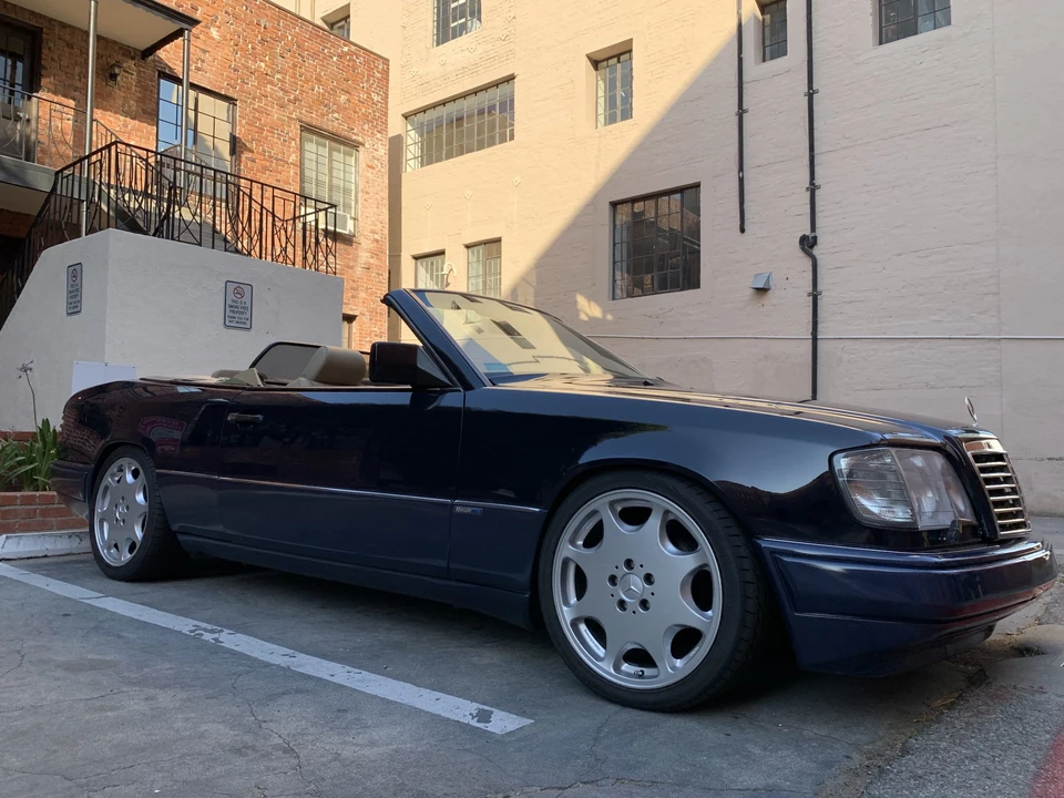 1994 Mercedes-Benz W124 E-Class - Image 2 of 31