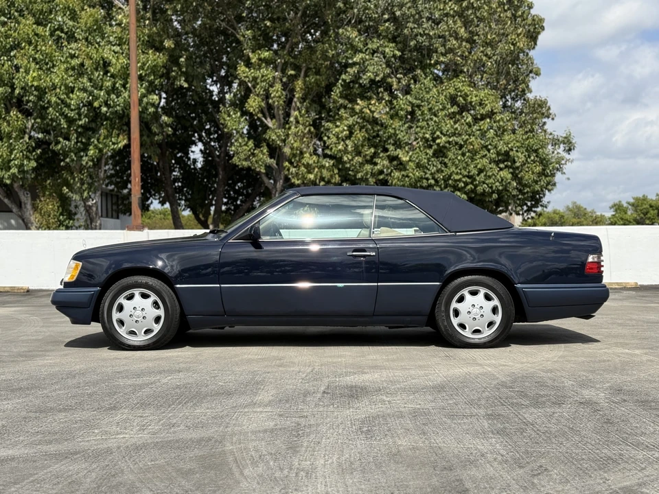 1994 Mercedes-Benz W124 E-Class - Image 15 of 31
