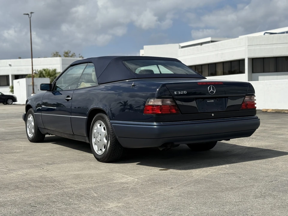 1994 Mercedes-Benz W124 E-Class - Image 14 of 31