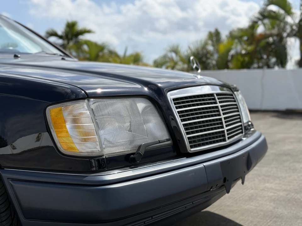 1994 Mercedes-Benz W124 E-Class - Image 20 of 31