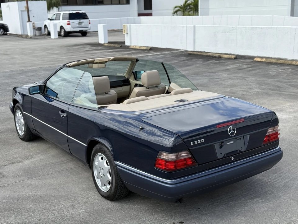 1994 Mercedes-Benz W124 E-Class - Image 5 of 31