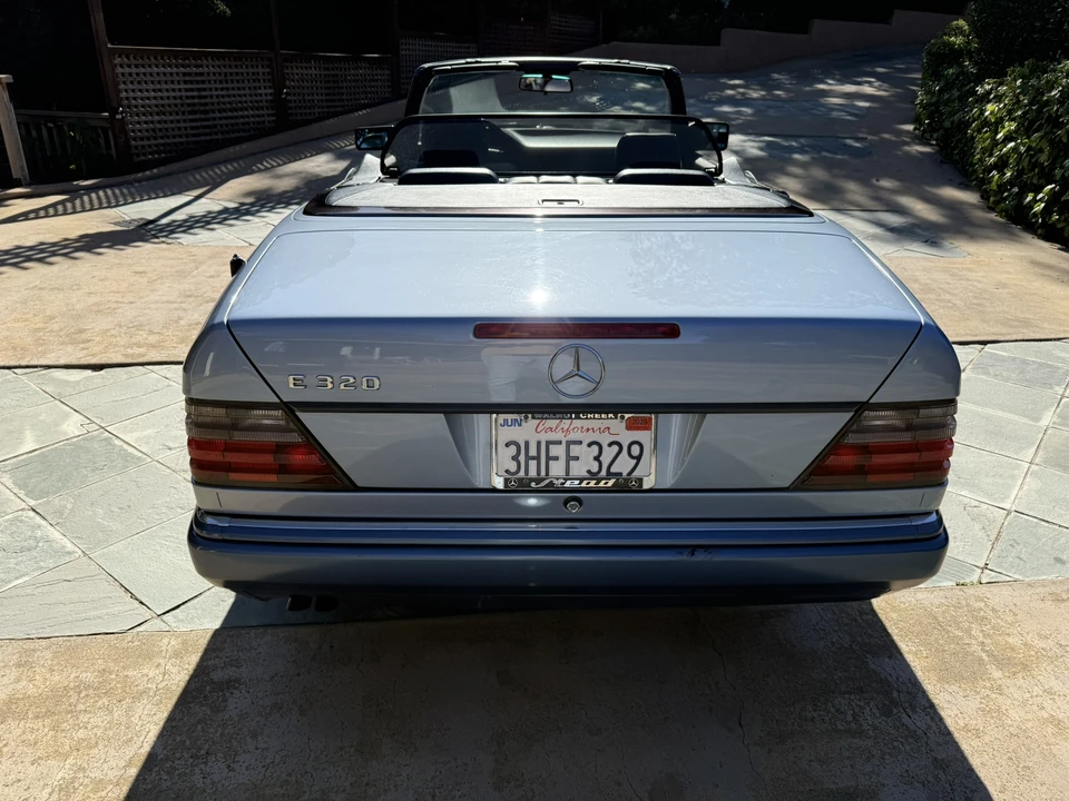 1994 Mercedes-Benz W124 E-Class - Image 12 of 31