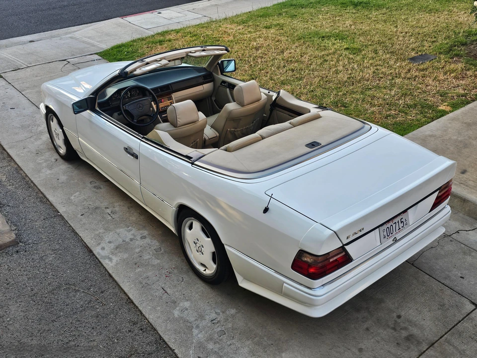 1994 Mercedes-Benz W124 E-Class - Image 12 of 31