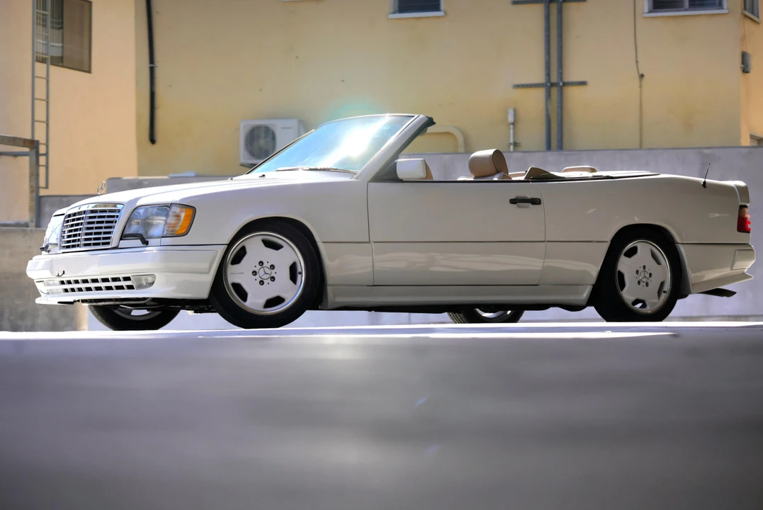 1994 Mercedes-Benz W124 E-Class - Image 8 of 31