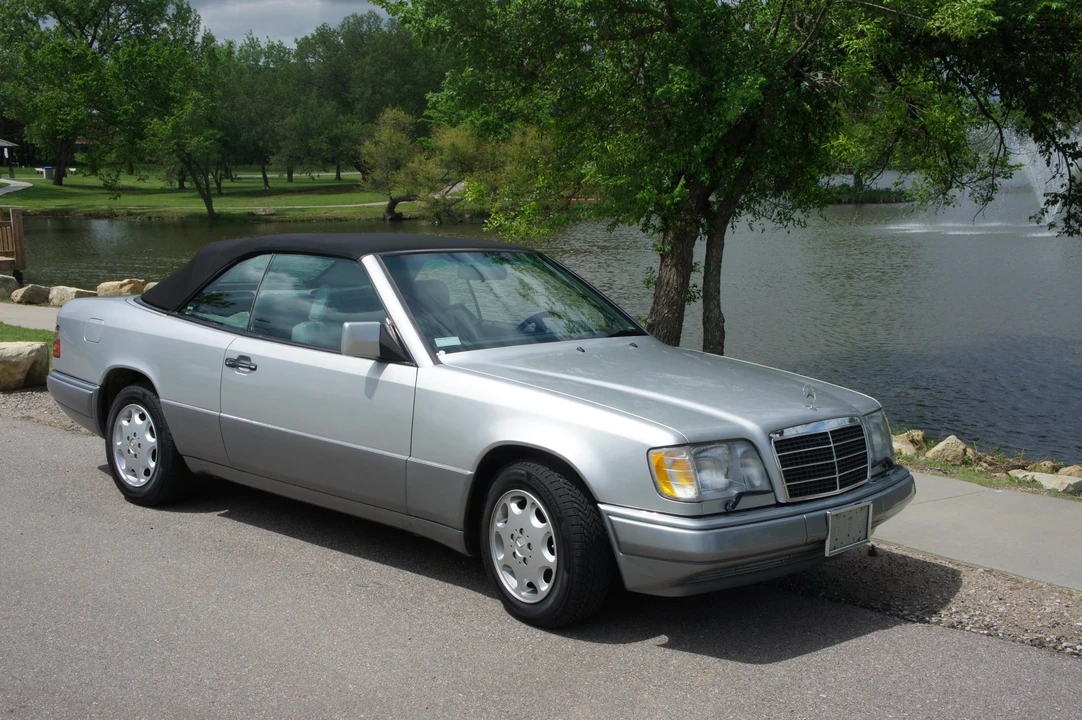 1994 Mercedes-Benz W124 E-Class - Image 18 of 31