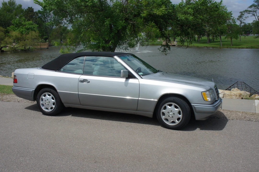 1994 Mercedes-Benz W124 E-Class - Image 19 of 31