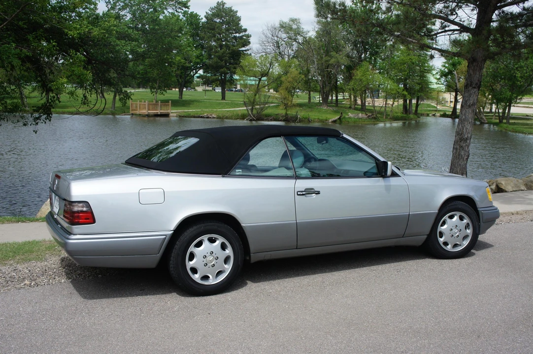 1994 Mercedes-Benz W124 E-Class - Image 21 of 31