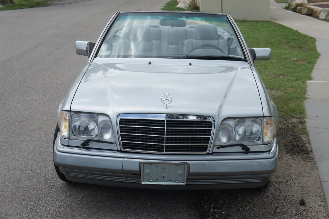1994 Mercedes-Benz W124 E-Class - Image 15 of 31