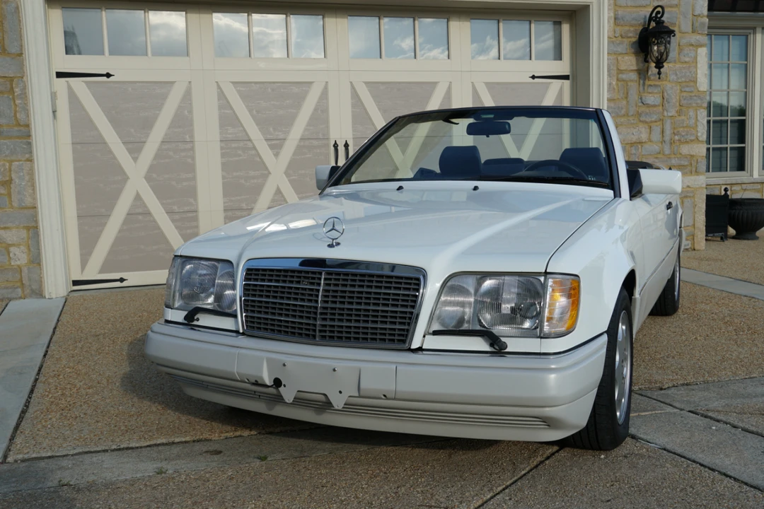 1994 Mercedes-Benz W124 E-Class - Image 2 of 31