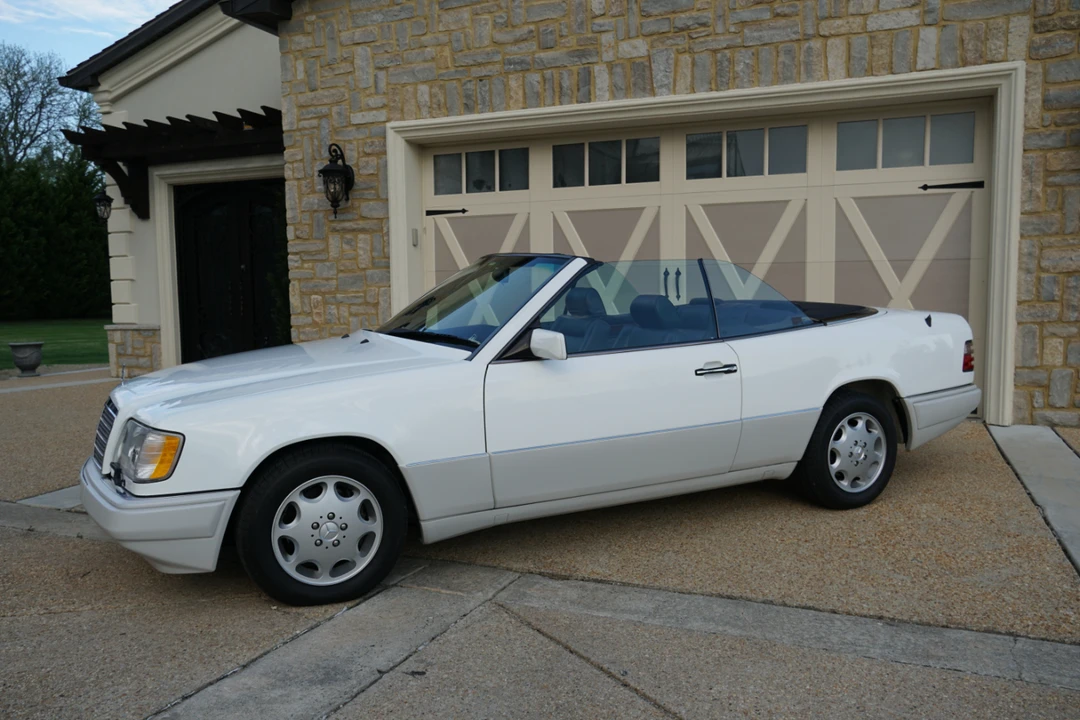 1994 Mercedes-Benz W124 E-Class - Image 9 of 31