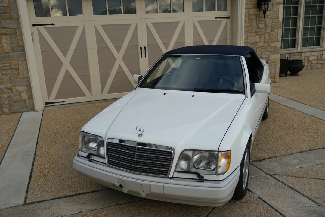 1994 Mercedes-Benz W124 E-Class - Image 15 of 31