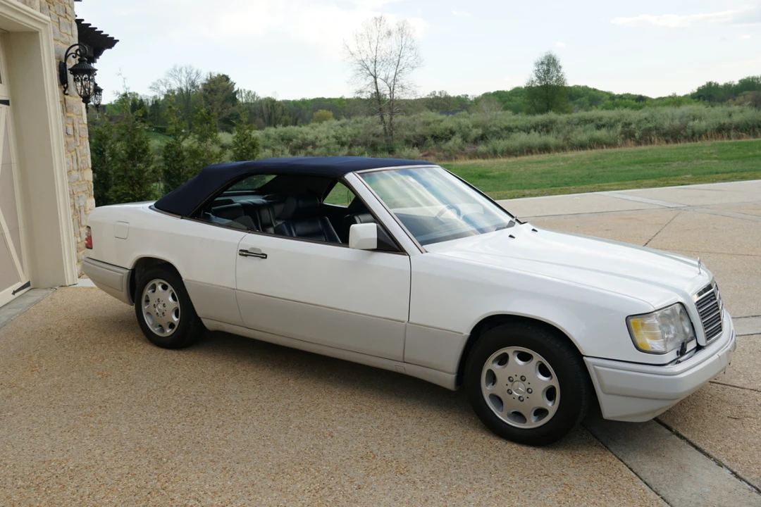 1994 Mercedes-Benz W124 E-Class - Image 19 of 31