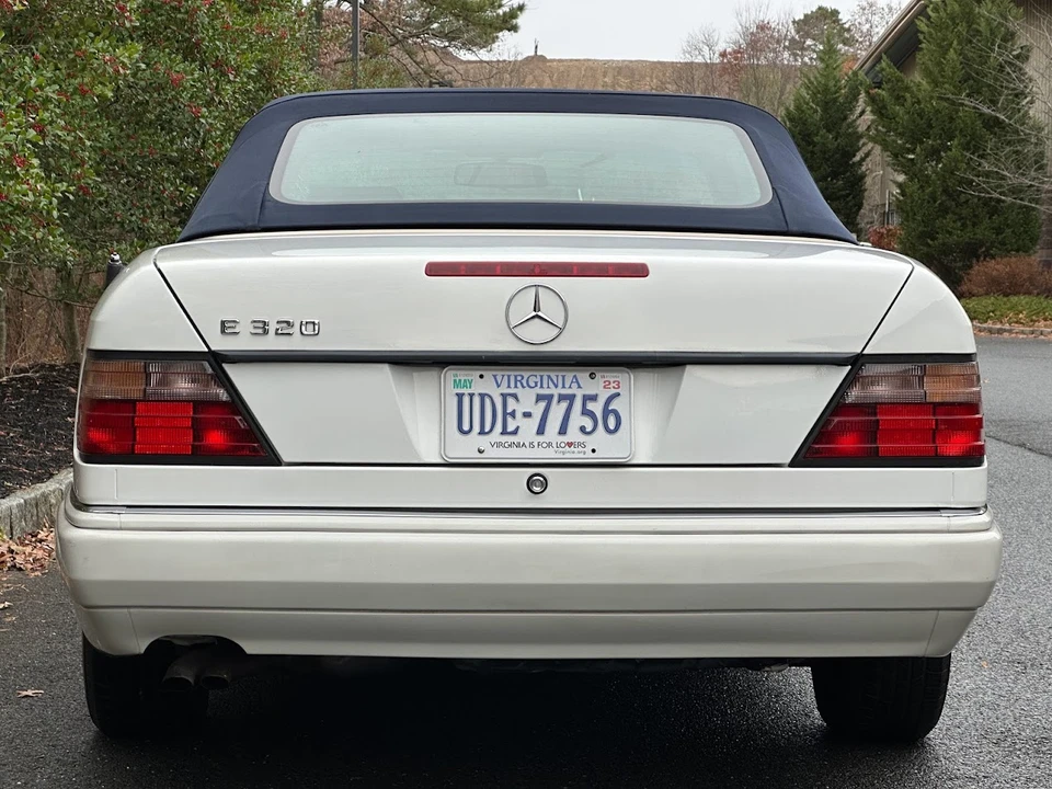 1994 Mercedes-Benz W124 E-Class - Image 19 of 31