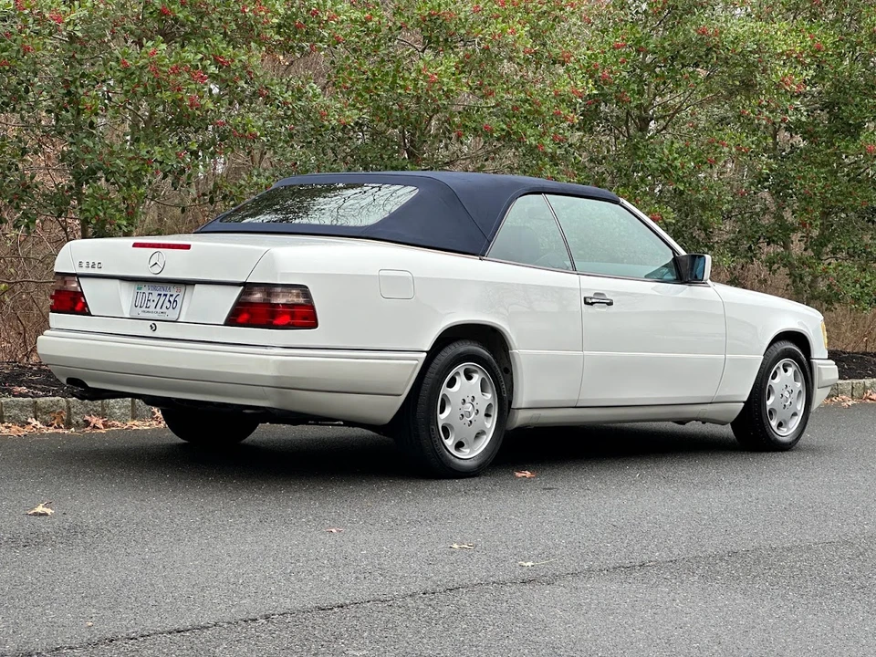 1994 Mercedes-Benz W124 E-Class - Image 22 of 31