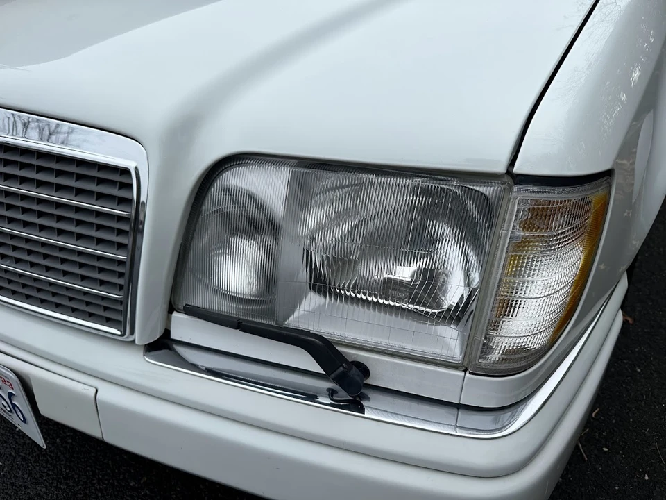 1994 Mercedes-Benz W124 E-Class - Image 29 of 31