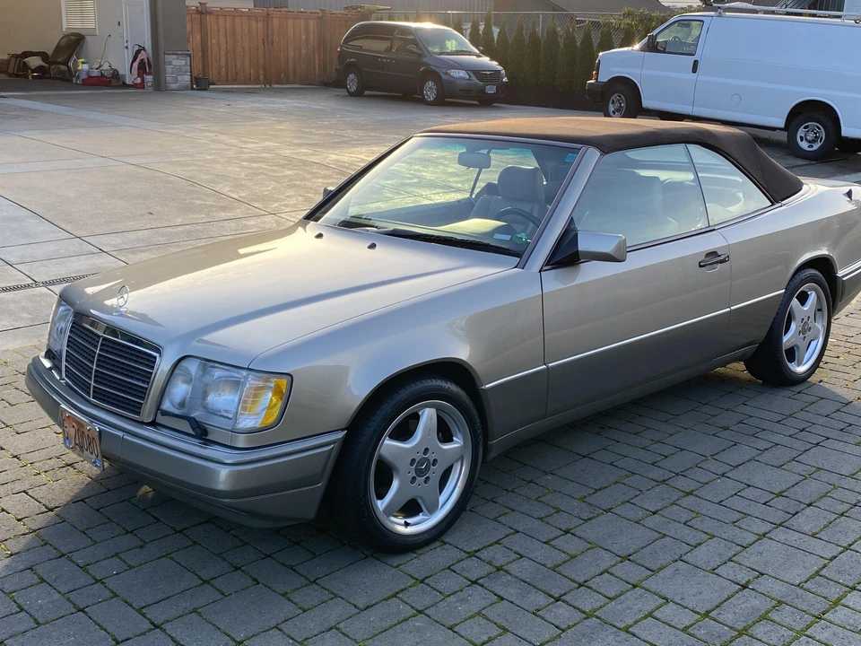 1994 Mercedes-Benz W124 E-Class - Image 4 of 31