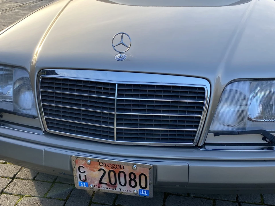 1994 Mercedes-Benz W124 E-Class - Image 31 of 31