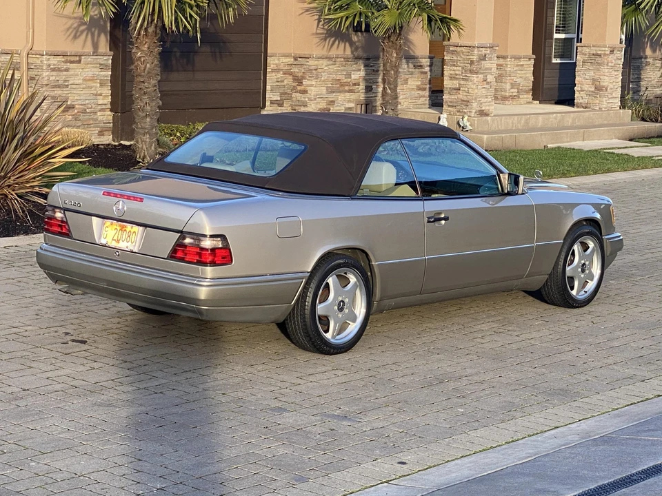 1994 Mercedes-Benz W124 E-Class - Image 18 of 31