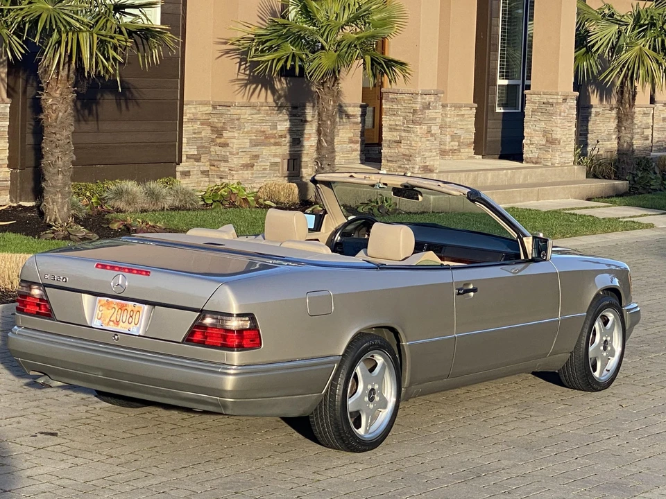 1994 Mercedes-Benz W124 E-Class - Image 17 of 31