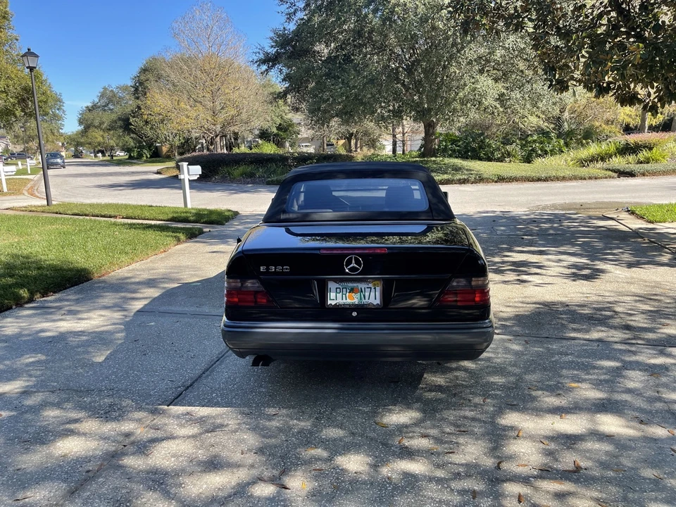 1994 Mercedes-Benz W124 E-Class - Image 18 of 31