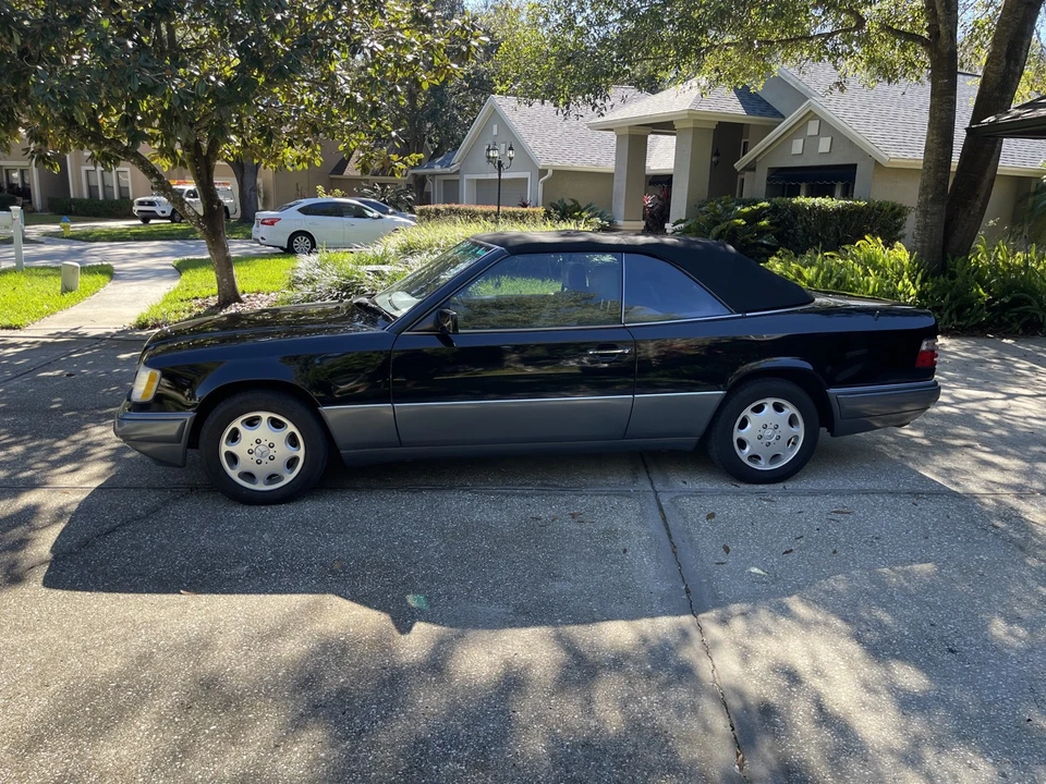 1994 Mercedes-Benz W124 E-Class - Image 11 of 31