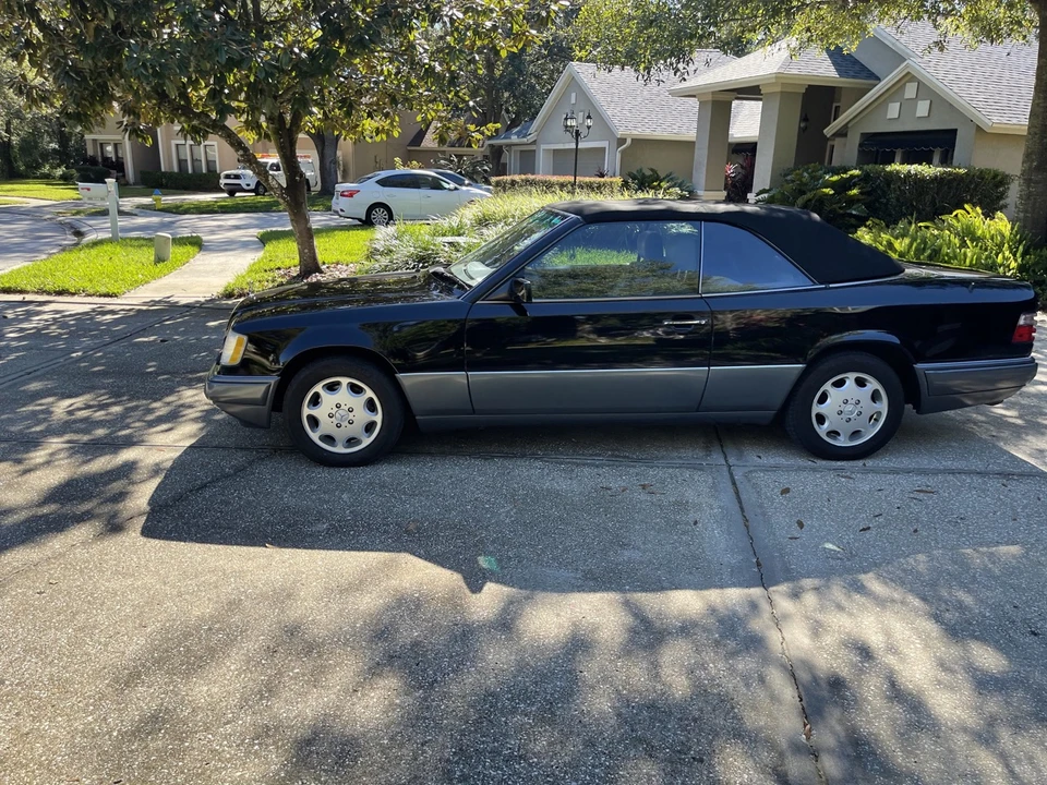 1994 Mercedes-Benz W124 E-Class - Image 10 of 31