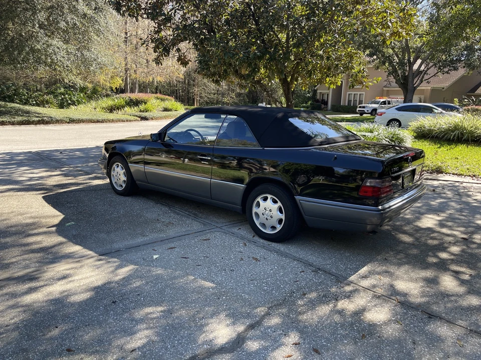 1994 Mercedes-Benz W124 E-Class - Image 12 of 31