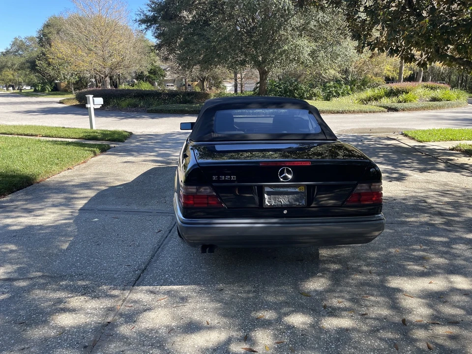 1994 Mercedes-Benz W124 E-Class - Image 16 of 31