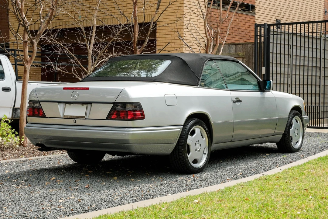 1994 Mercedes-Benz W124 E-Class - Image 19 of 31