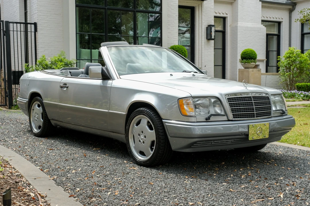 1994 Mercedes-Benz W124 E-Class - Image 2 of 31