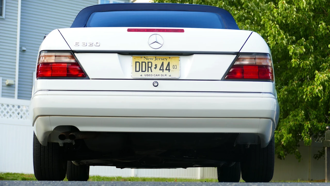 1994 Mercedes-Benz W124 E-Class - Image 5 of 31