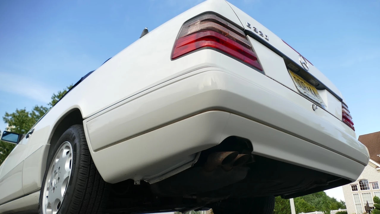 1994 Mercedes-Benz W124 E-Class - Image 31 of 31