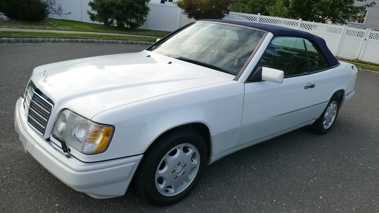 1994 Mercedes-Benz W124 E-Class - Image 3 of 31