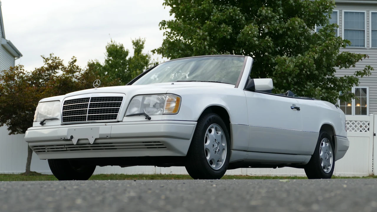 1994 Mercedes-Benz W124 E-Class - Image 12 of 31
