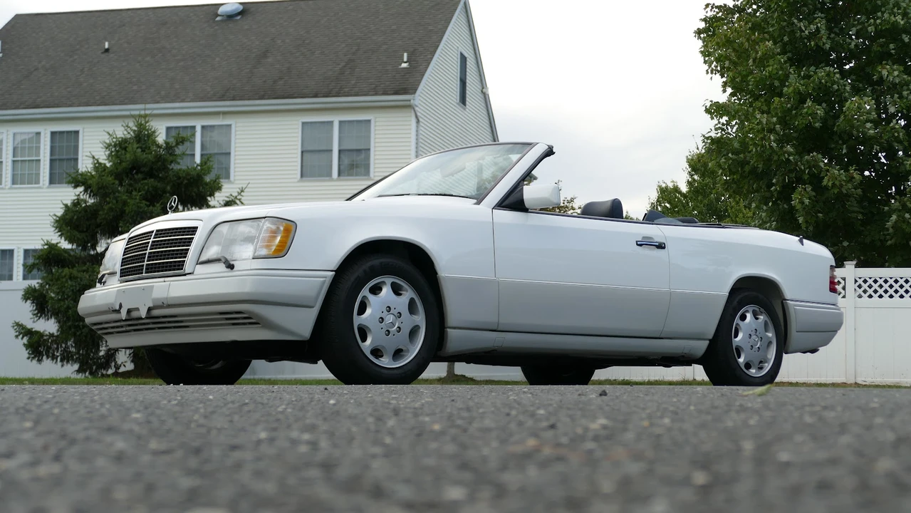 1994 Mercedes-Benz W124 E-Class - Image 13 of 31