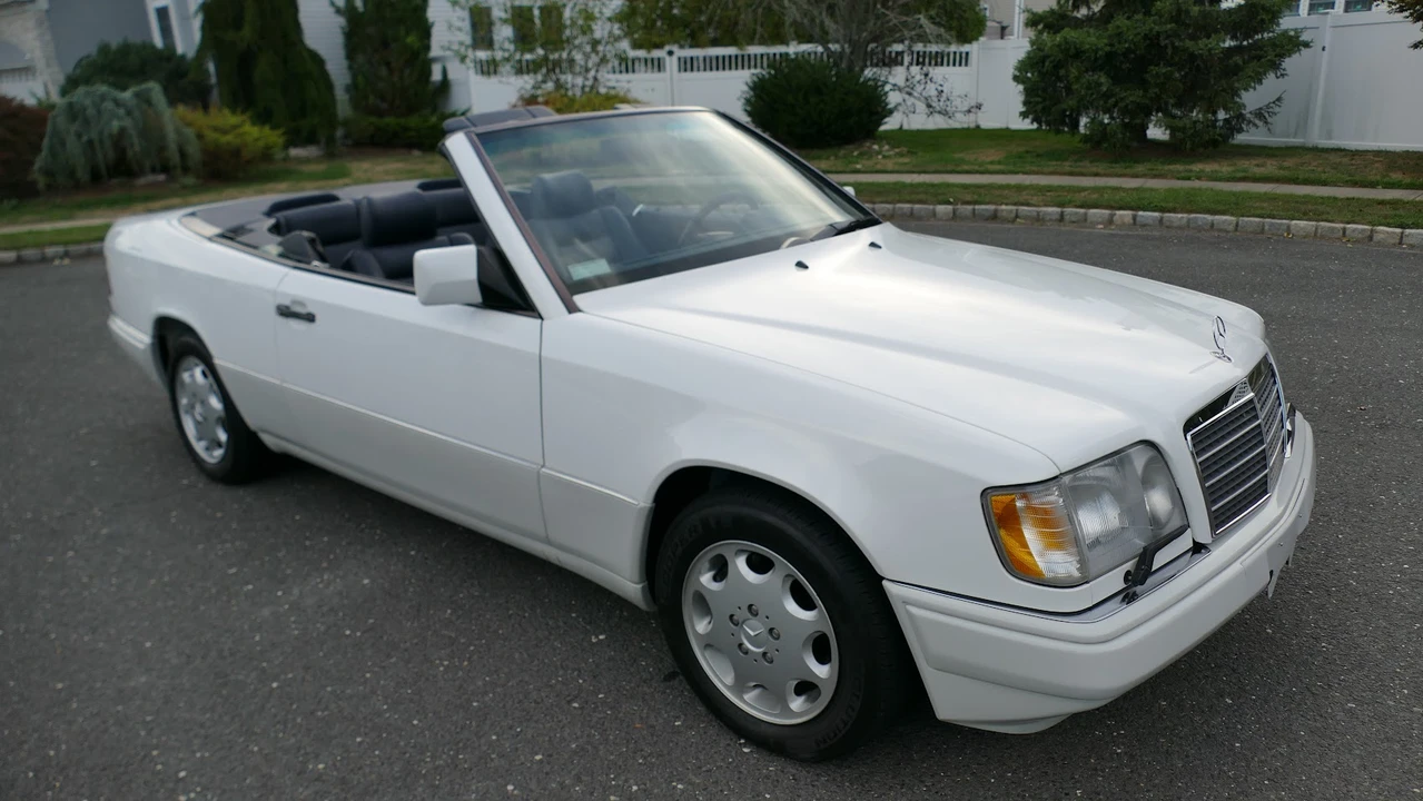 1994 Mercedes-Benz W124 E-Class - Image 20 of 31