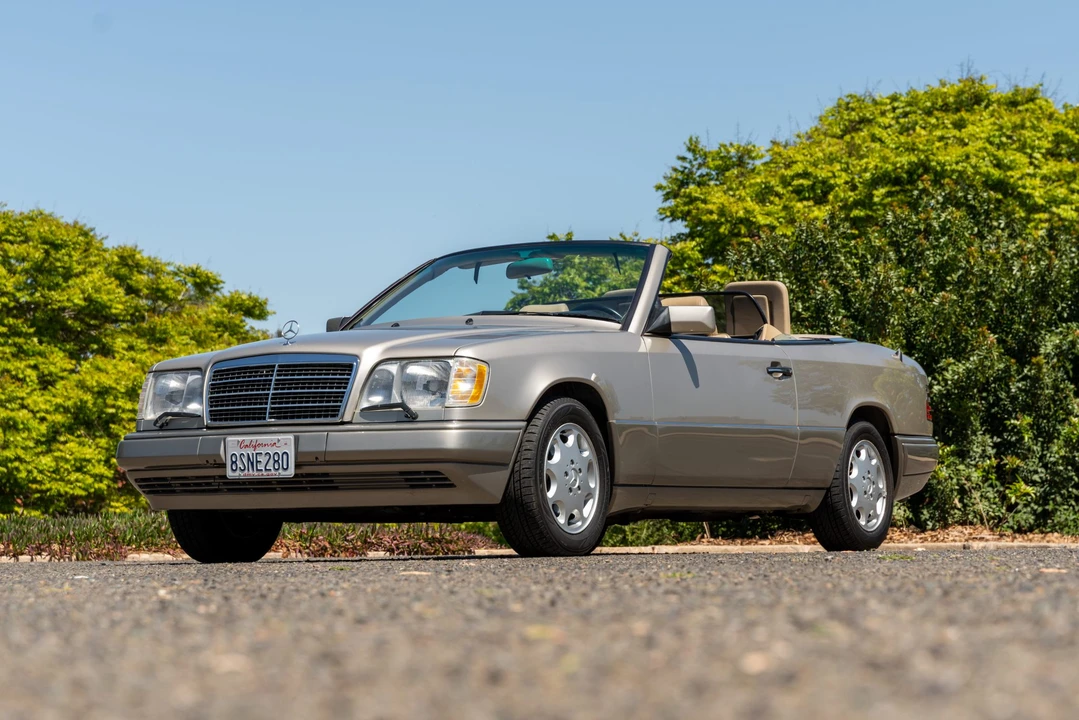 1994 Mercedes-Benz W124 E-Class - Image 12 of 31