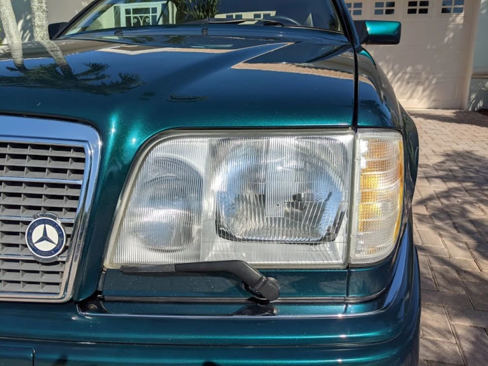 1994 Mercedes-Benz W124 E-Class - Image 16 of 31