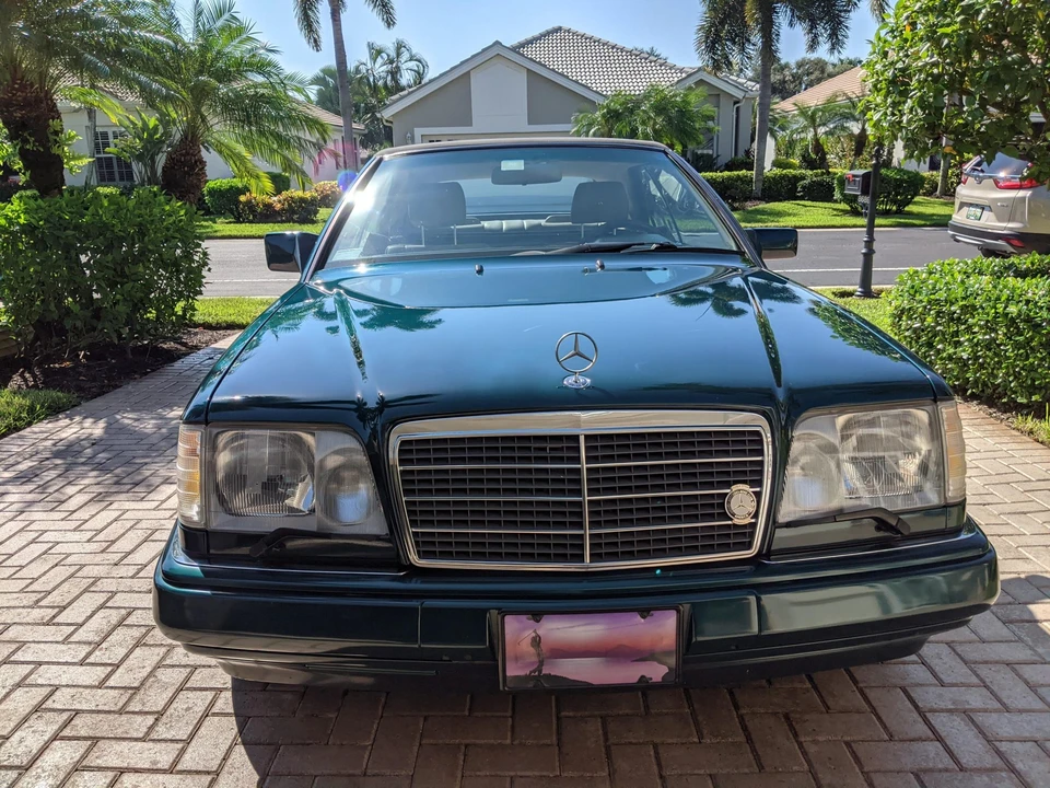 1994 Mercedes-Benz W124 E-Class - Image 11 of 31