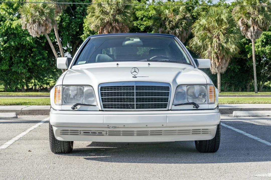 1994 Mercedes-Benz W124 E-Class - Image 9 of 31