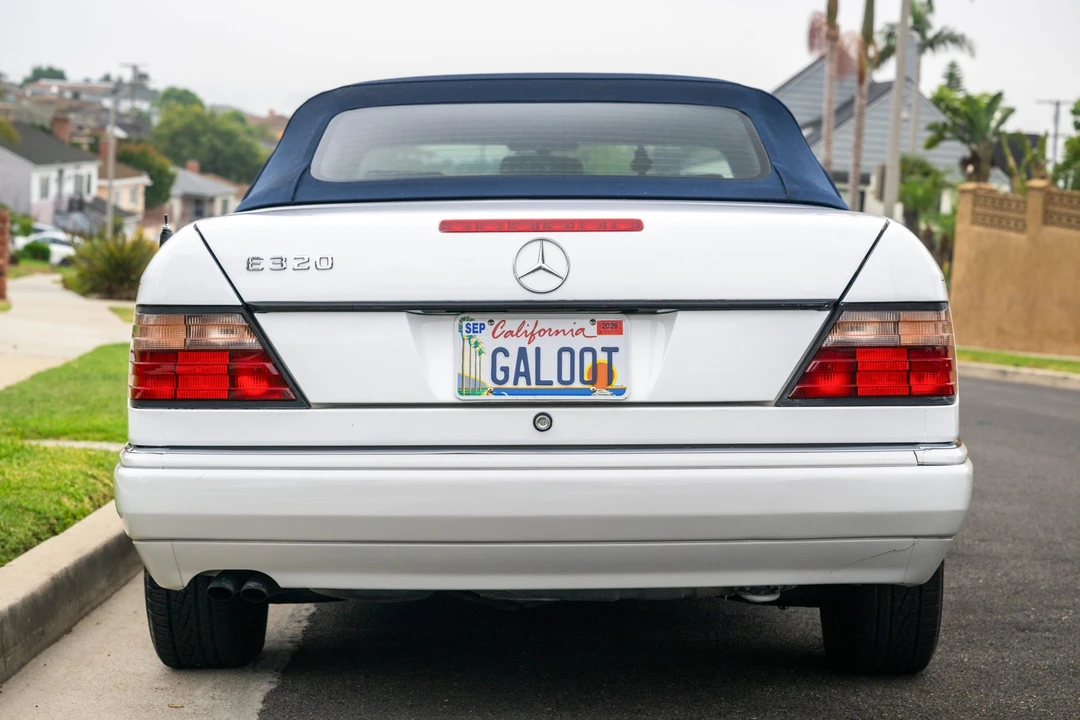1994 Mercedes-Benz W124 E-Class - Image 12 of 31