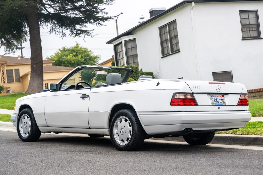 1994 Mercedes-Benz W124 E-Class - Image 3 of 31