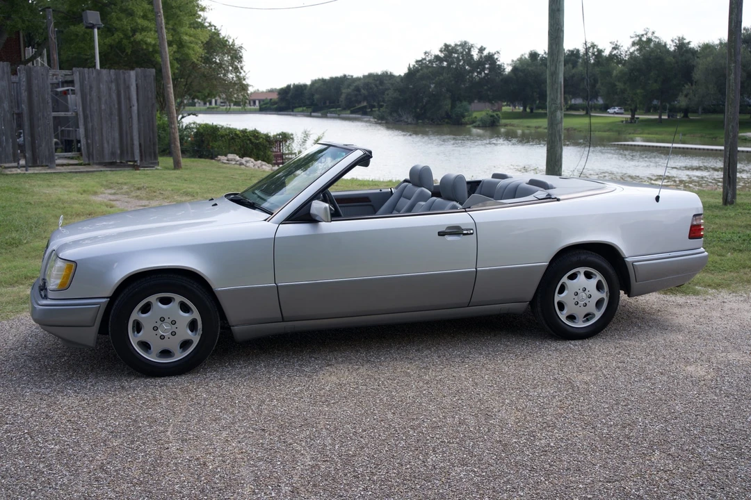 1994 Mercedes-Benz W124 E-Class - Image 16 of 31