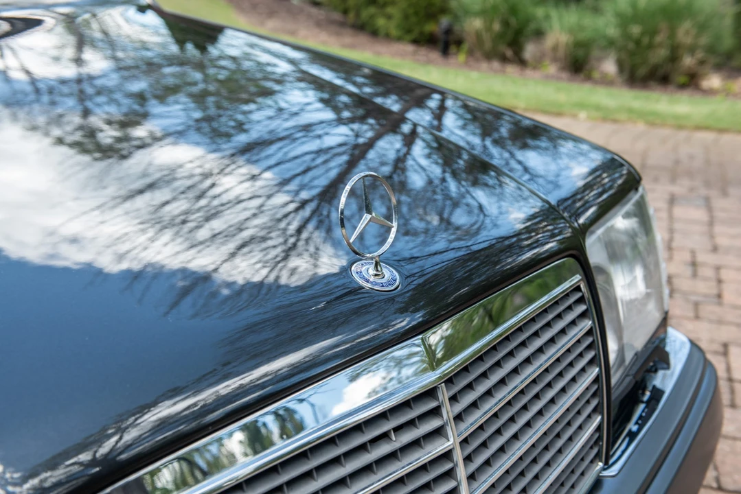 1994 Mercedes-Benz W124 E-Class - Image 27 of 31