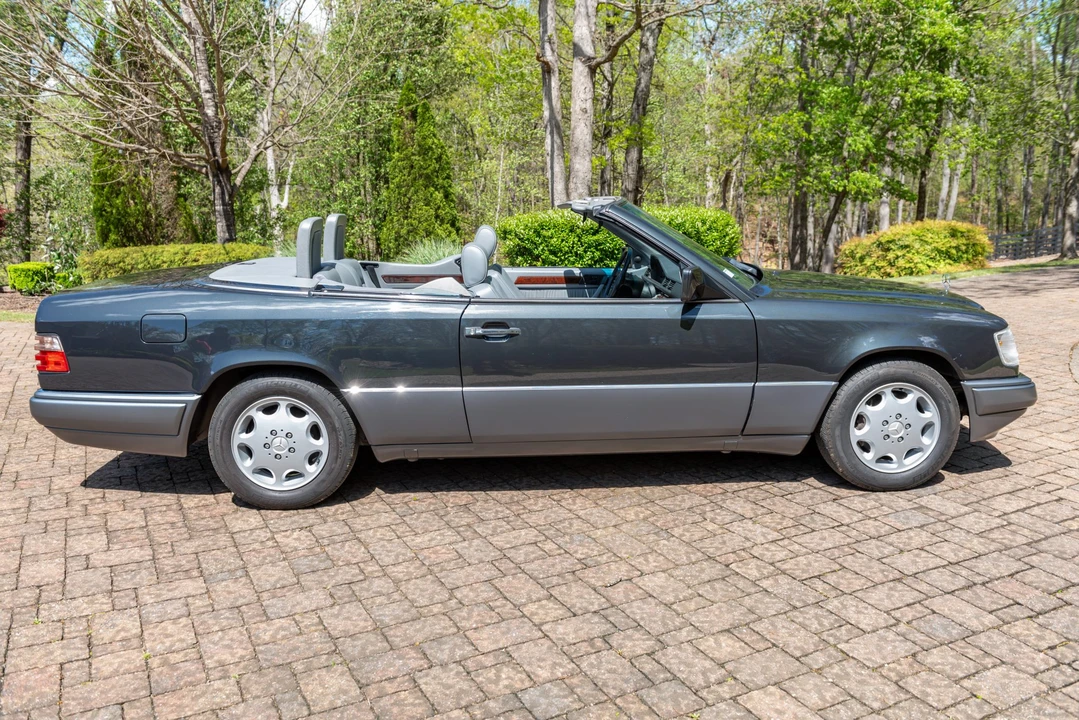 1994 Mercedes-Benz W124 E-Class - Image 3 of 31