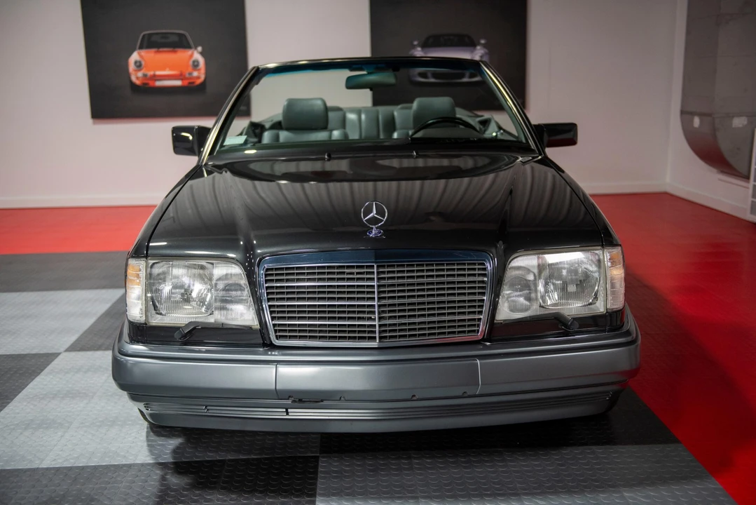 1994 Mercedes-Benz W124 E-Class - Image 3 of 31