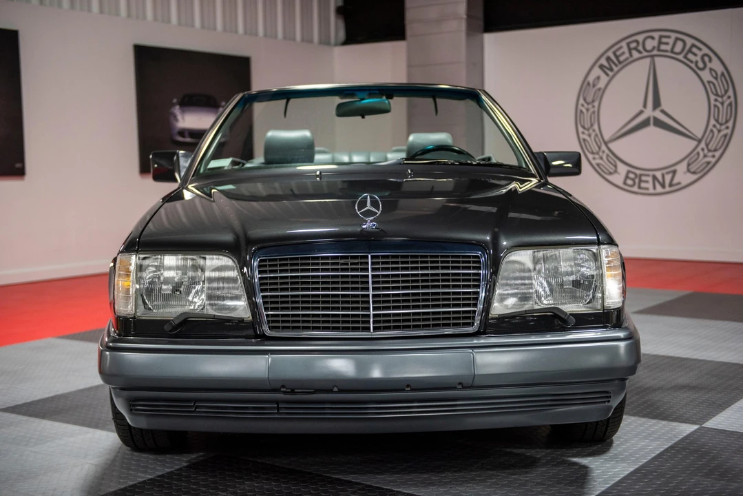 1994 Mercedes-Benz W124 E-Class - Image 6 of 31