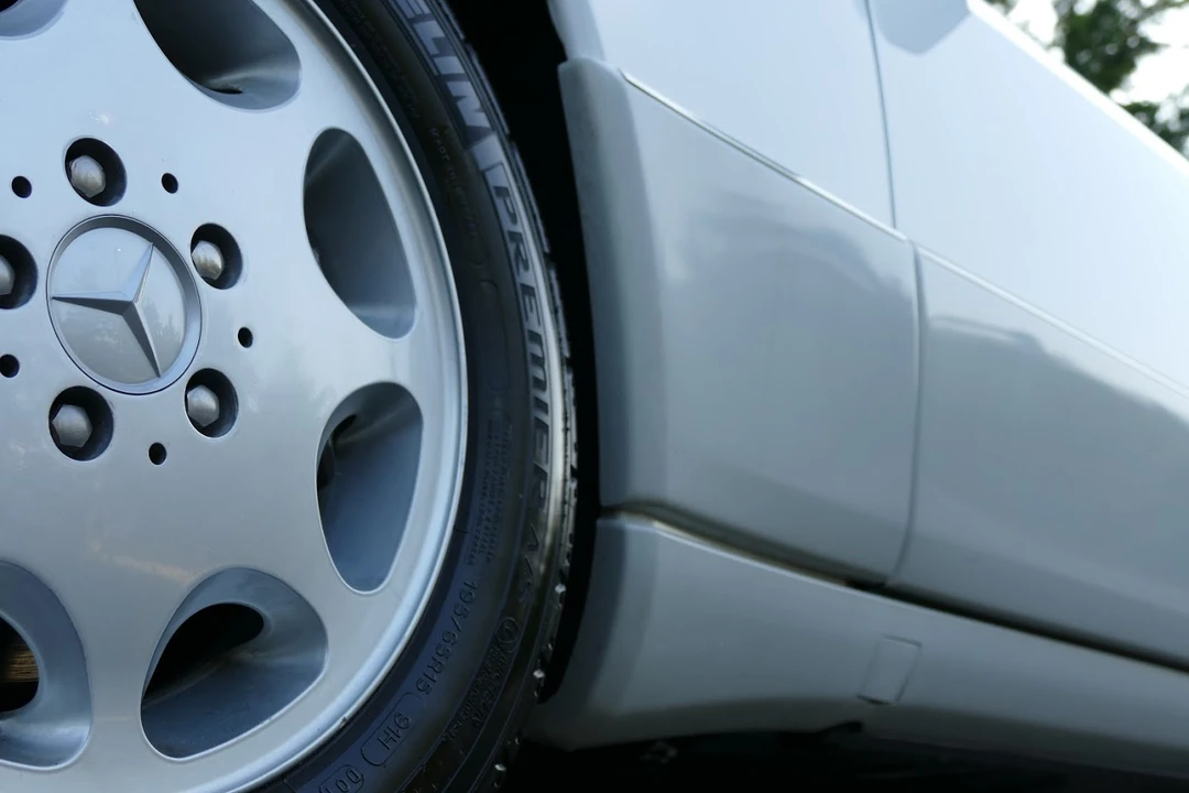 1994 Mercedes-Benz W124 E-Class - Image 30 of 31