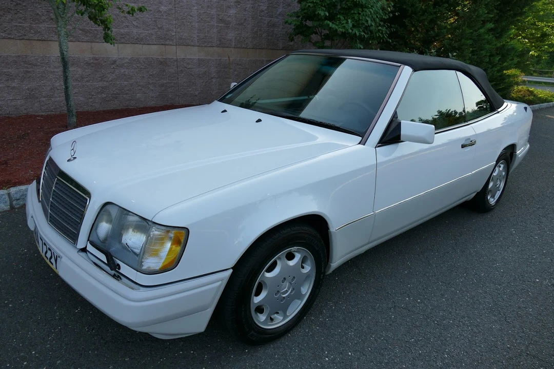 1994 Mercedes-Benz W124 E-Class - Image 14 of 31